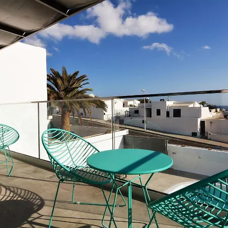 Cozy Holiday Puerto Del Carmen With Swimming Pool